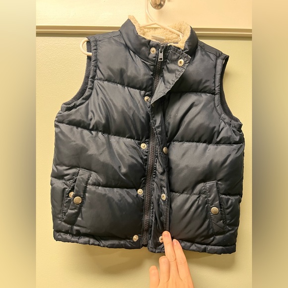 Kids‎ Gymboree Puffer Vest - Picture 6 of 6